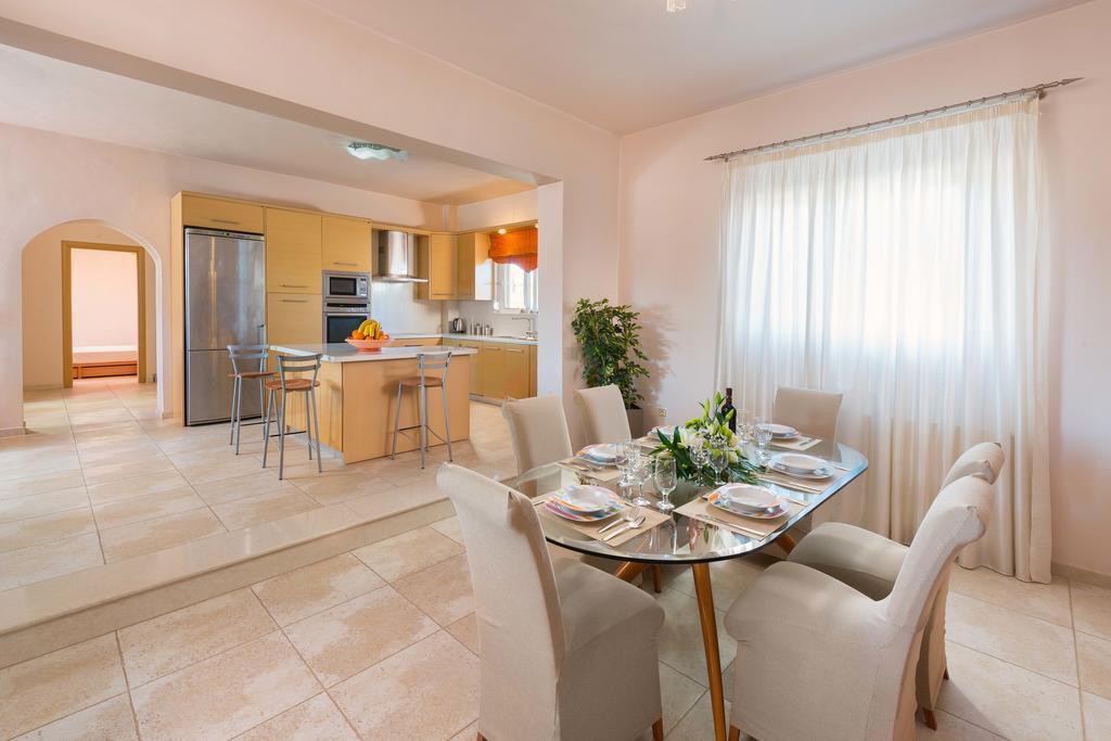 Marysol Luxury Villa Gennadi Eksteriør billede