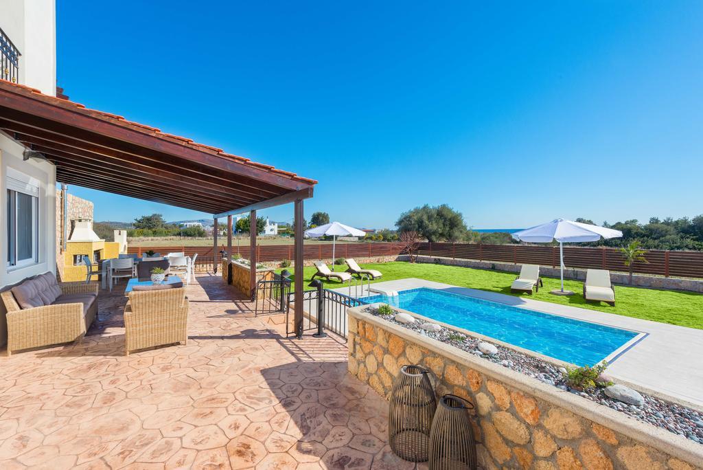Marysol Luxury Villa Gennadi Eksteriør billede