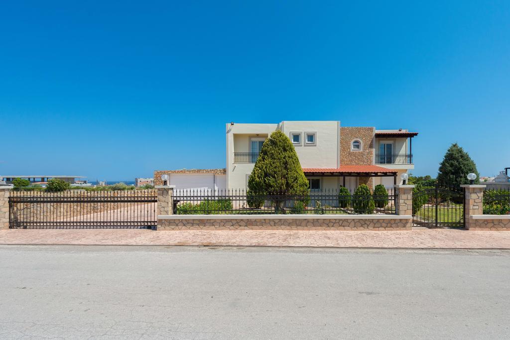 Marysol Luxury Villa Gennadi Eksteriør billede
